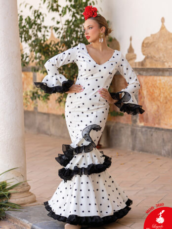 Traje de Flamenca Blanco con Lunares Negros y Volantes de Tul [MOD 2610]