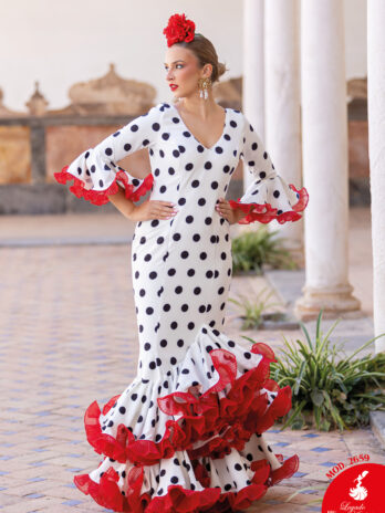 Traje de Flamenca Blanco con Lunares Negros y Volantes en los Hombros [MOD 2621]